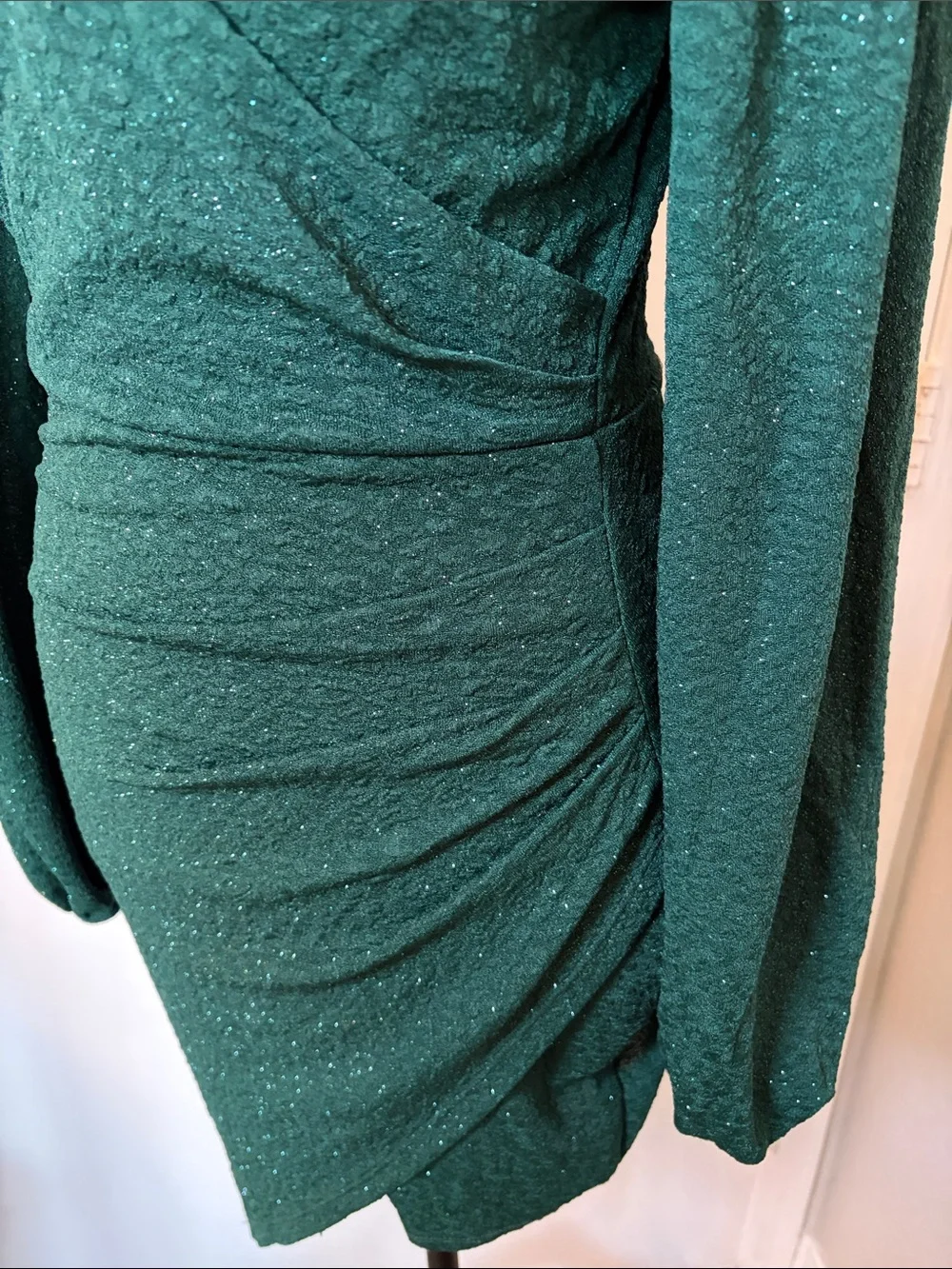 Windsor Dark Emerald  sparkle Wrap Mini Dress size medium stretch asymmetrical